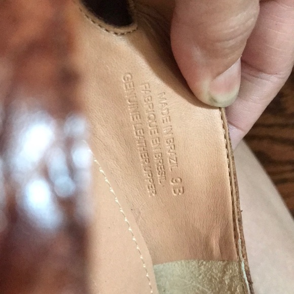 Made in Brazil leather shoe wooden heel. - Picture 8 of 8